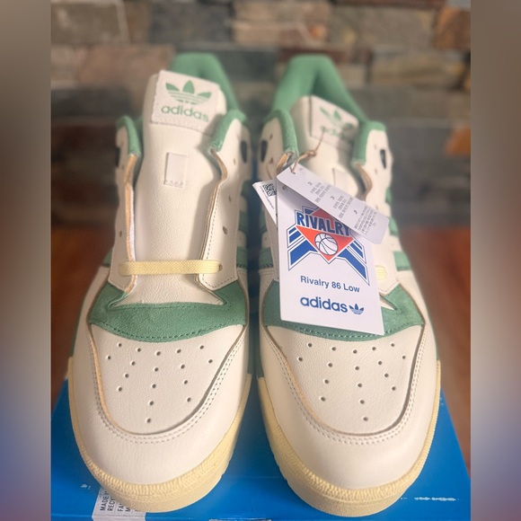 Adidas Rivalry 86 Low - Picture 2 of 6